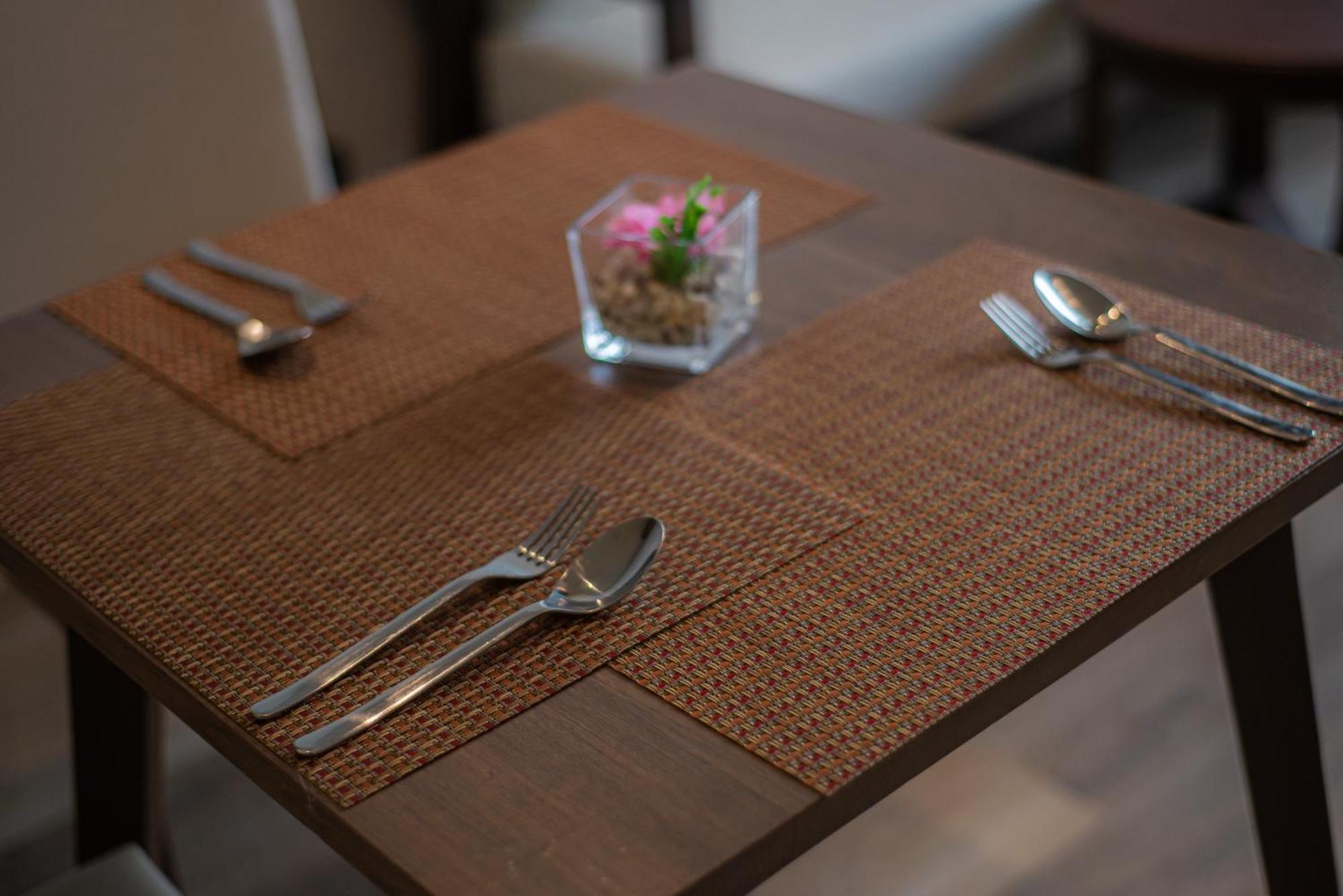 Sareeviengping Hotel Chiangmai Чиангмай Екстериор снимка